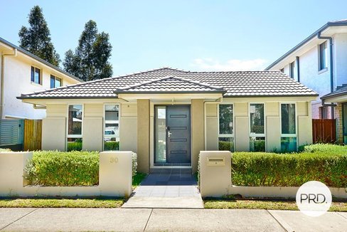 30 Lakeview Drive, CRANEBROOK NSW 2749