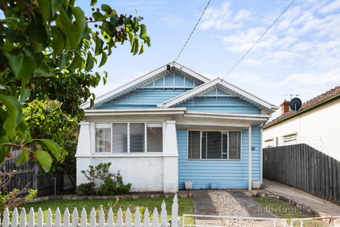 30 Normanby Avenue Thornbury 3071