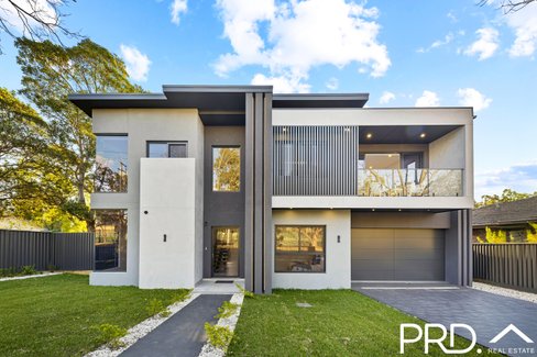 30 Park Road, EAST HILLS NSW 2213