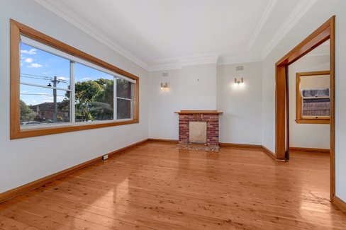 30 St Elmo Parade, KINGSGROVE NSW 2208