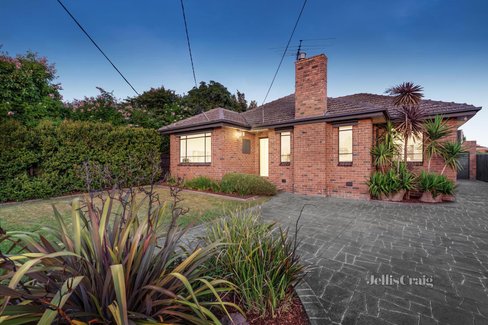 30 Stratford Avenue Bentleigh East 3165