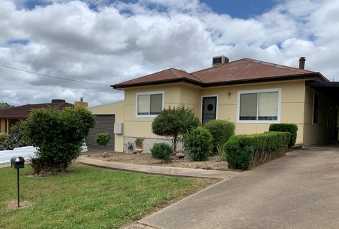 30 Tom Street, SOUTH GUNDAGAI NSW 2722