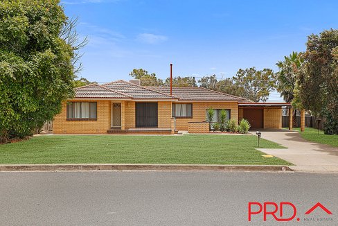 30 Waree Road, TAMWORTH NSW 2340