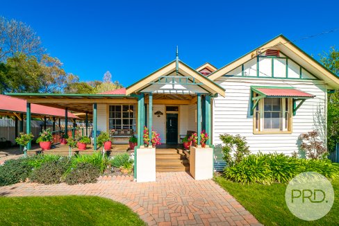 30 William Street, NORTH WAGGA WAGGA NSW 2650