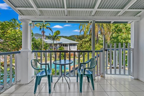 30/2 Erromango Drive, JUBILEE POCKET QLD 4802