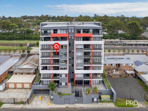 30/206 Great Western Hwy, Kingswood