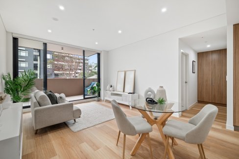 302/32-36 Lethbridge Street, PENRITH NSW 2750