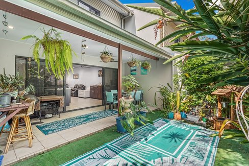 30/25 Abell Road, CANNONVALE QLD 4802