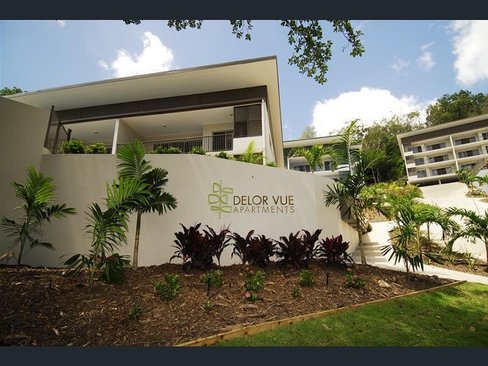 30/3 Deloraine Close, CANNONVALE QLD 4802