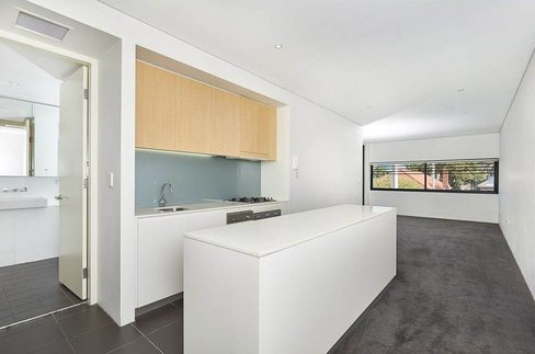 303B/260 Anzac Parade, KENSINGTON NSW 2033