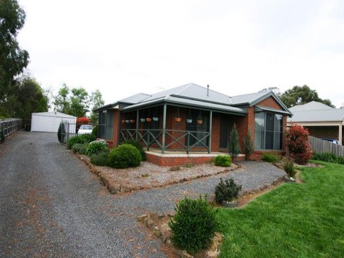 304 Yuille Street, BUNINYONG VIC 3357