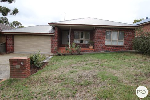 306 Russell Street, BUNINYONG VIC 3357