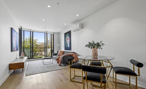 307/47 Nelson Place Williamstown 3016