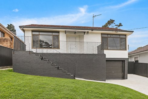 31 Buena Vista Avenue, LAKE HEIGHTS NSW 2502