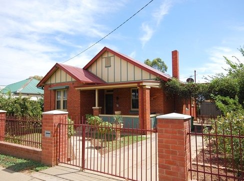 31 Chaston Street, WAGGA WAGGA NSW 2650