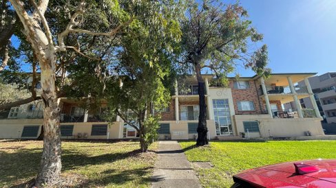 3/1 Cole Street, HURSTVILLE NSW 2220