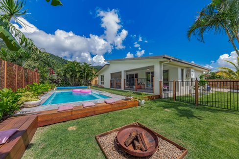 31 Endeavour Cct, CANNONVALE QLD 4802