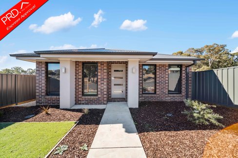 31 Friswell Avenue, FLORA HILL VIC 3550