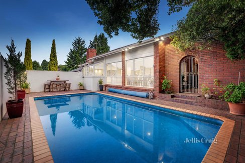 31 Huntingfield Drive Doncaster East 3109