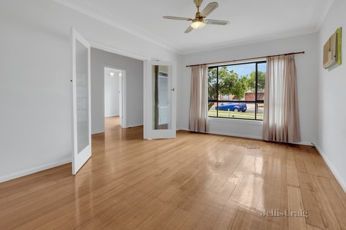 31 Myrtle Grove Altona 3018