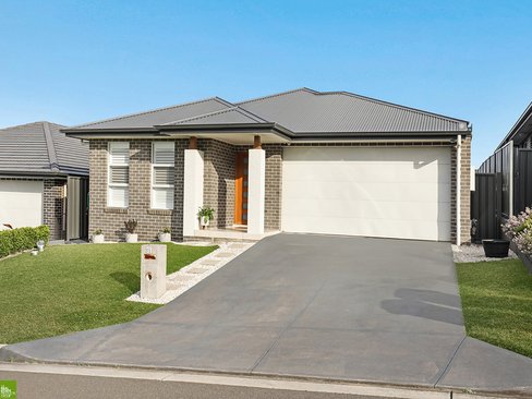 31 Osage Street, HORSLEY NSW 2530