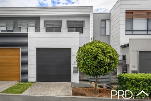 31 The Gardenway, ROBINA QLD 4226