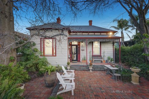 31 Trevelyan Street Elsternwick 3185