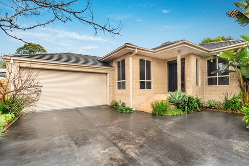 3/105 Bonnie View Road  Croydon North 3136