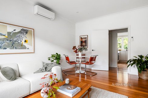 3 108 George Street East Melbourne 3002