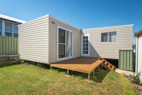 310a Northcliffe Drive, LAKE HEIGHTS NSW 2502