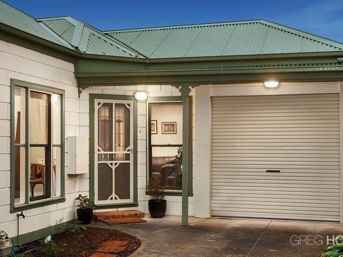 3 11 Abbott Street Spotswood 3015