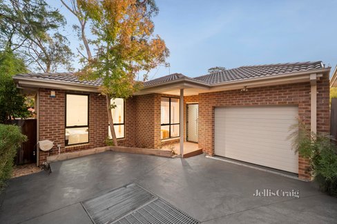 3 12 Moore Avenue Croydon 3136