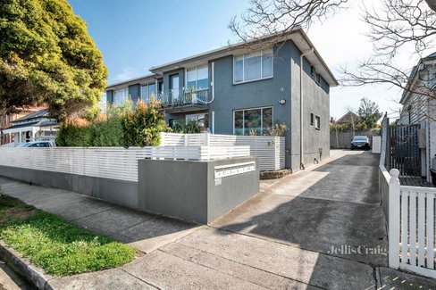 3 13 Mansfield Street Thornbury 3071