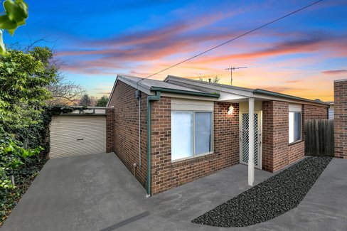 3 148 Francis Street Belmont 3216