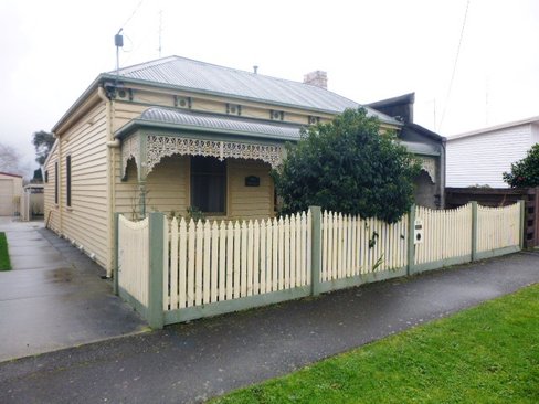 315 Armstrong Street North, SOLDIERS HILL VIC 3350