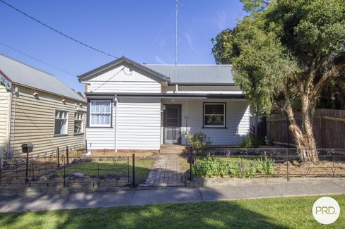 315 Nicholson Street, BLACK HILL VIC 3350