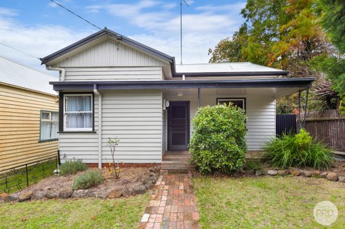 315 Nicholson Street, BLACK HILL VIC 3350