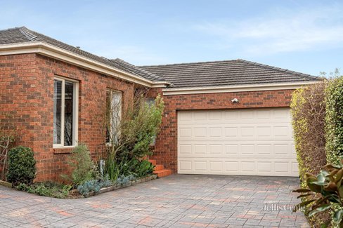 3 158 Balcombe Road Mentone 3194
