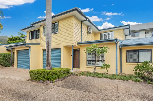 3/16 Beach Road, CANNONVALE QLD 4802