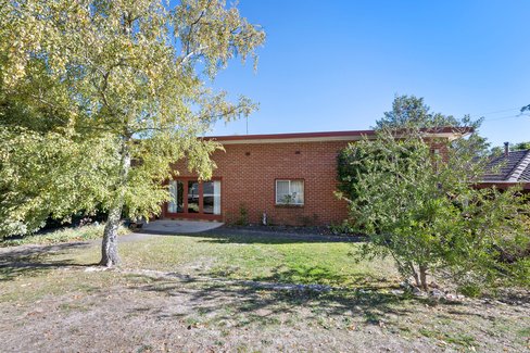 316 Eddy Avenue, MOUNT HELEN VIC 3350