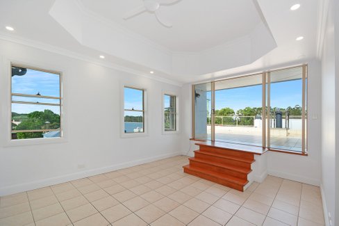 3/16 Elizabeth Street, POTTSVILLE NSW 2489