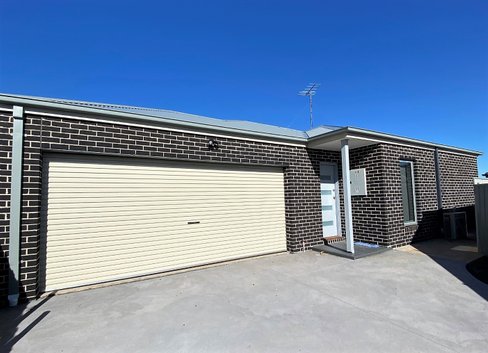 31A Malinda Crescent Bell Park 3215