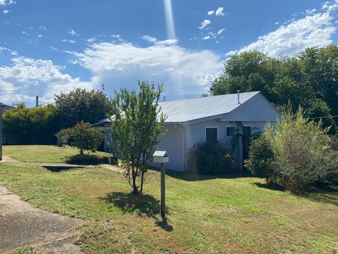 32 Acacia Avenue, BATLOW NSW 2730