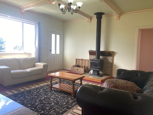 32 Acacia Avenue, BATLOW NSW 2730