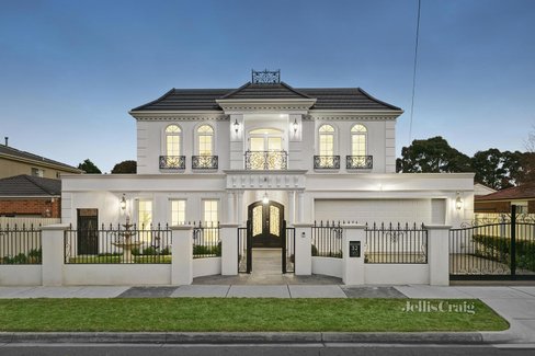 32 Albert Street Mount Waverley 3149