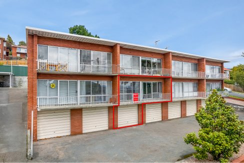 3/2 Altna Craig Avenue, LENAH VALLEY TAS 7008