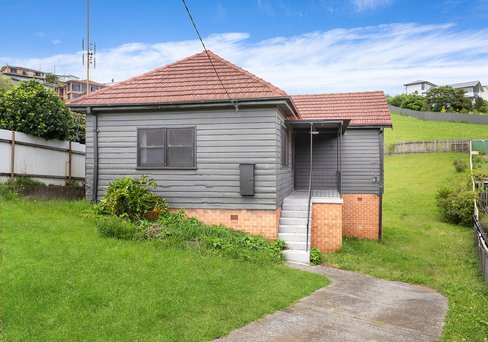 32 Auburn Parade, CRINGILA NSW 2502