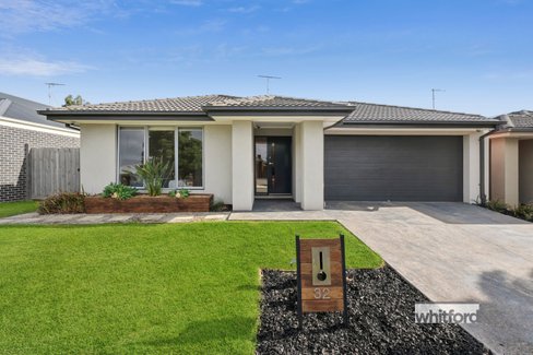 32 Beekeeper Road, Armstrong Creek