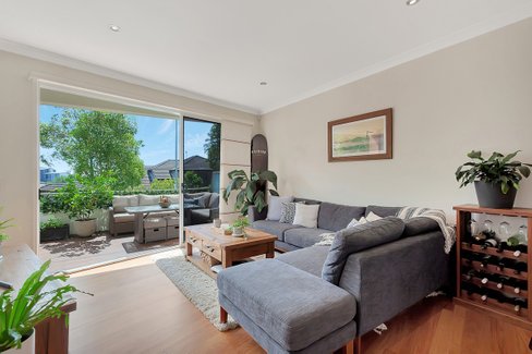 3/2 Blue Ridge Crescent, VARSITY LAKES QLD 4227