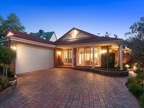 32 Blue Ridge Drive Mooroolbark 3138